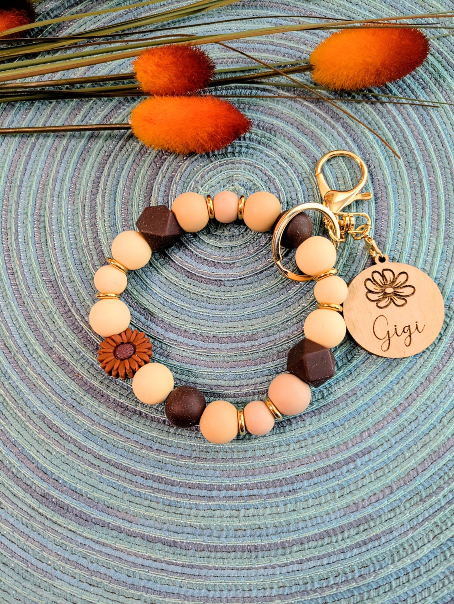 "Earthy Tone Daisy" Wristlet