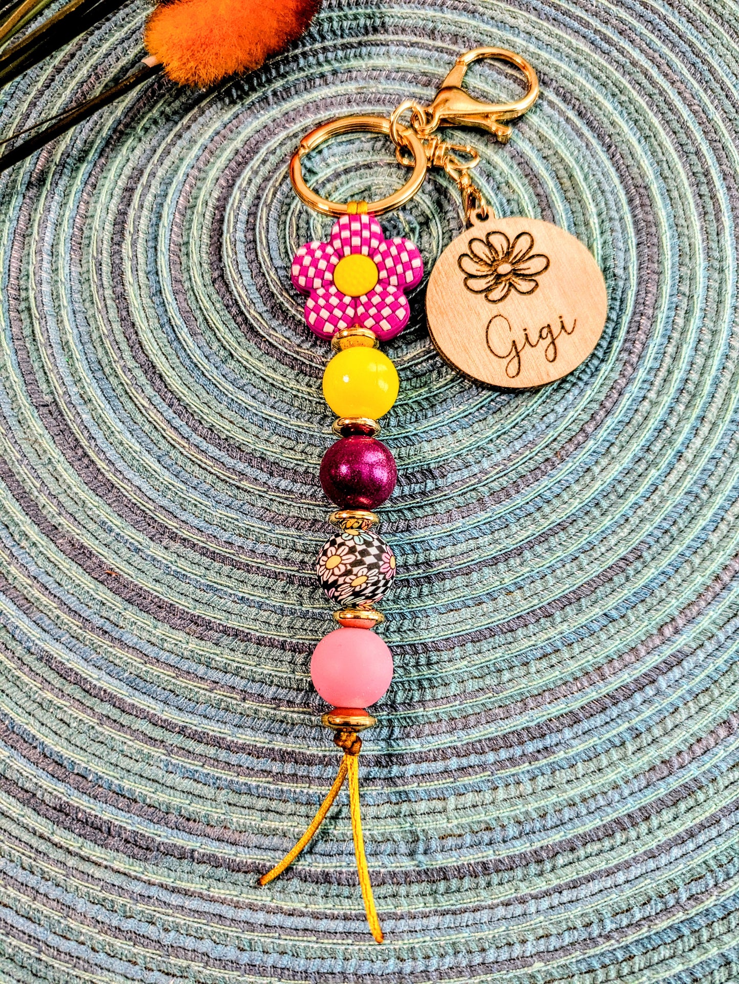 "Checkered Purple Daisy" Keychain
