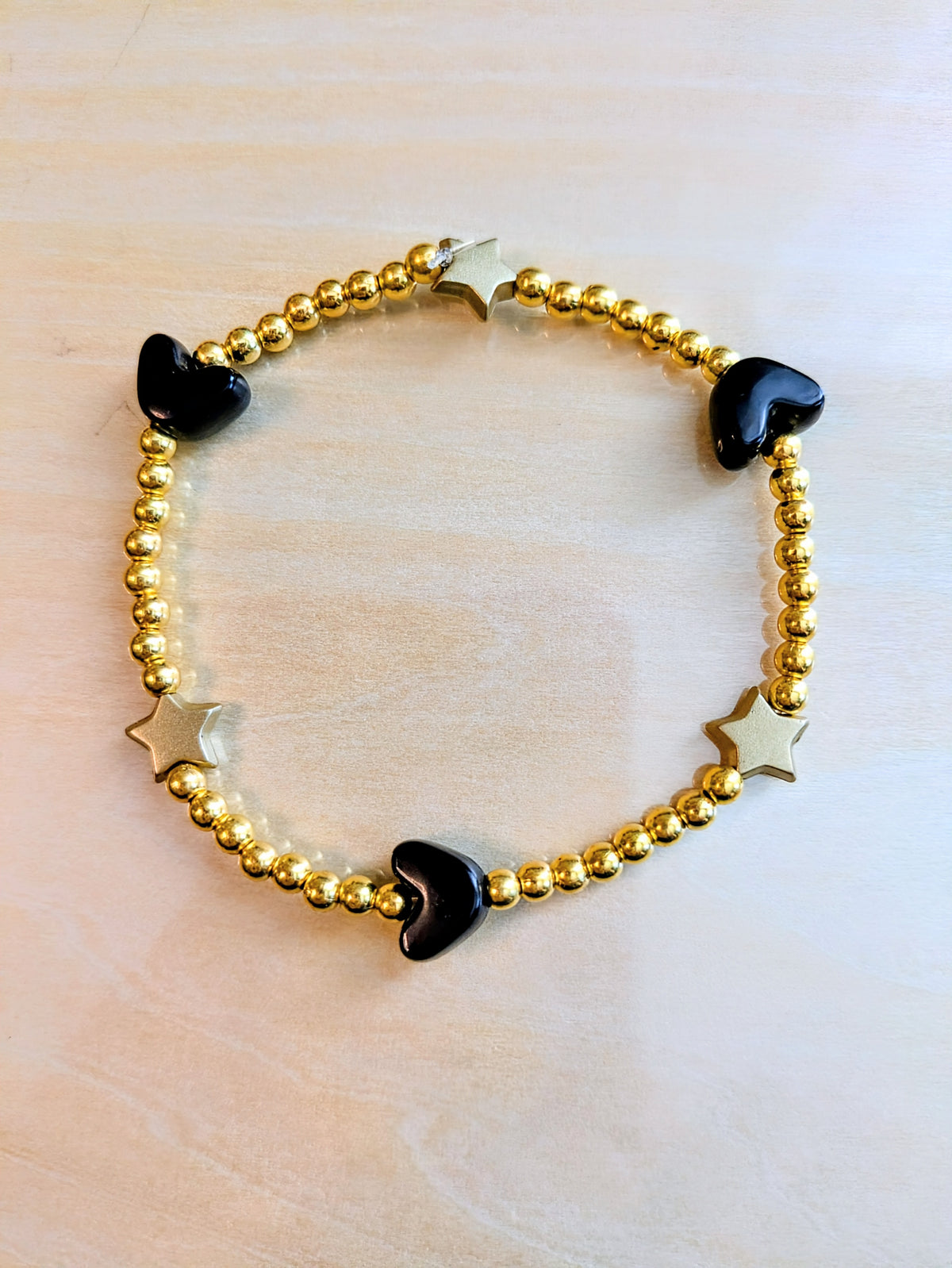 Black Hearts, Golden Stars Beaded Bracelet