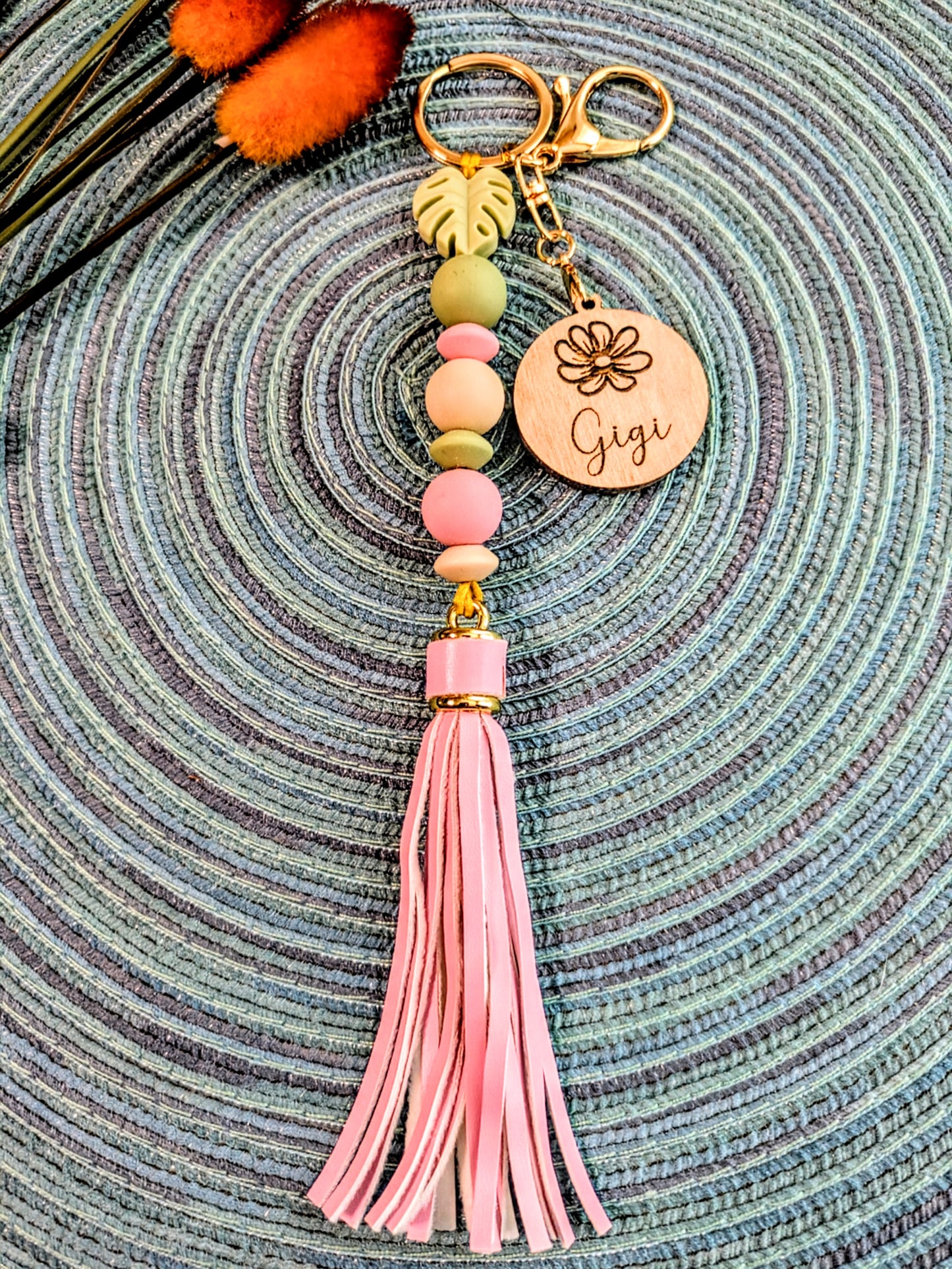 "Monstera Leaf" Tassled in Pink and Green Keychain