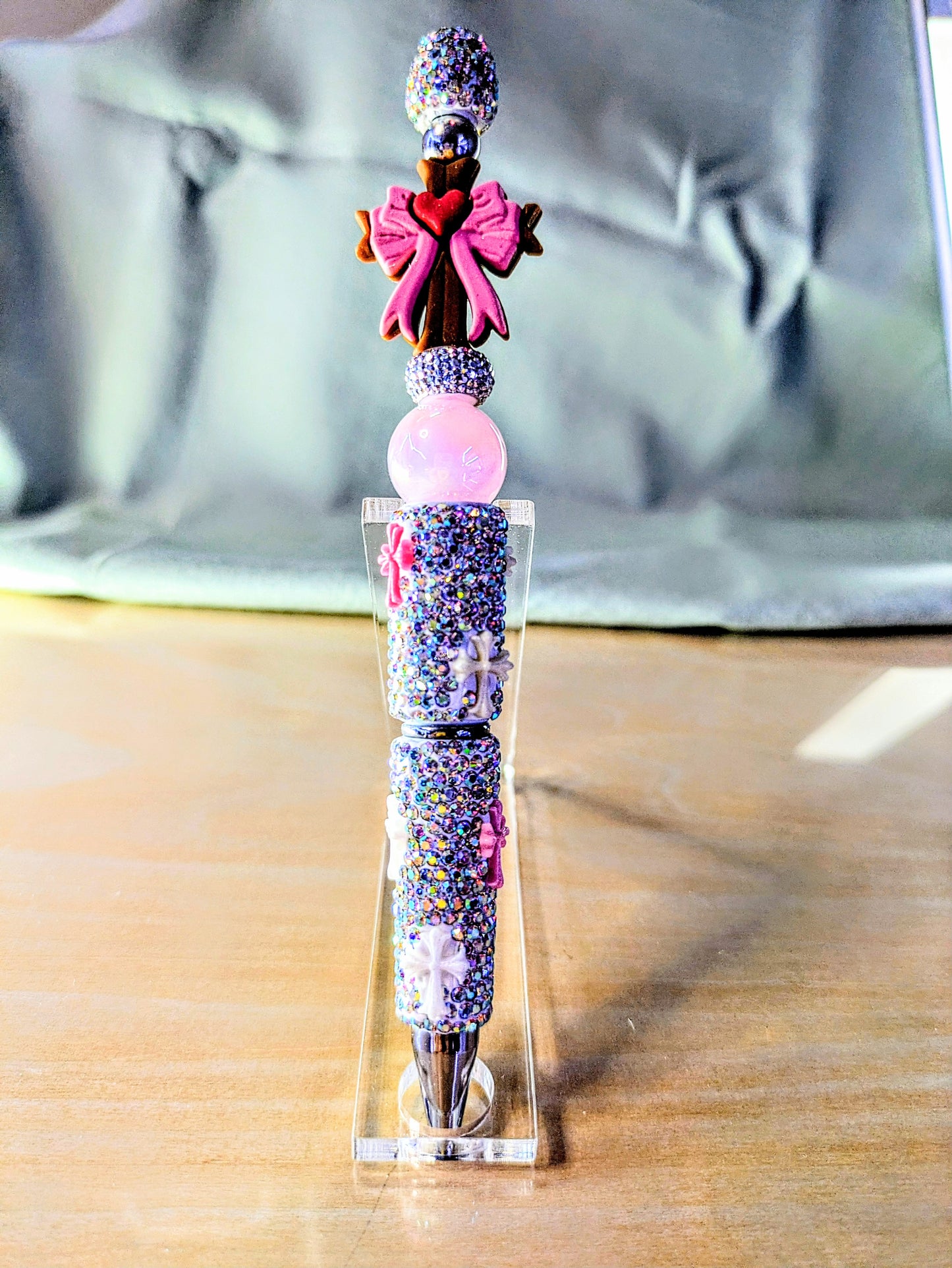 "Love Cross and Bows" Bling Pen