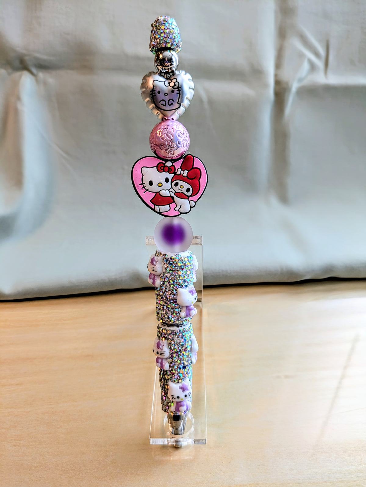 "Lots of Luv and Hugs, HK and Melody" Beaded Pen