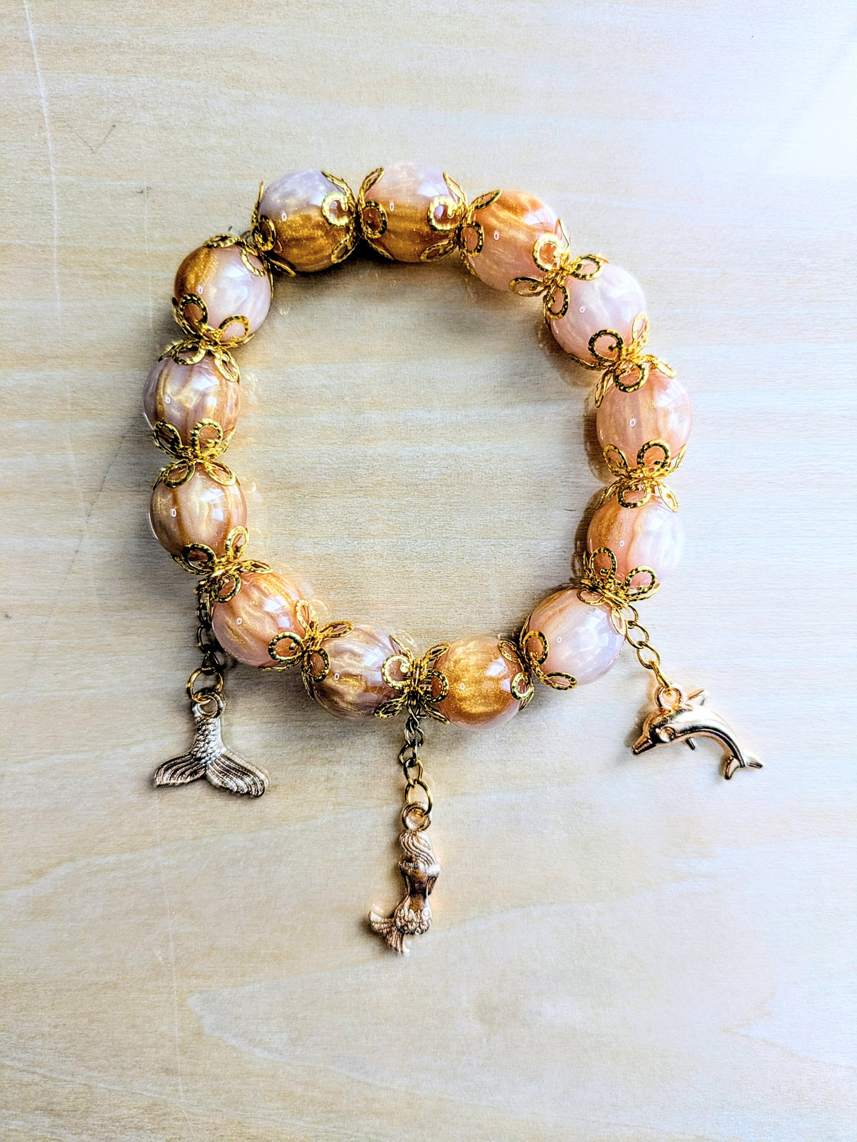 Oceanside Charms Cream-sicle Beaded Bracelet
