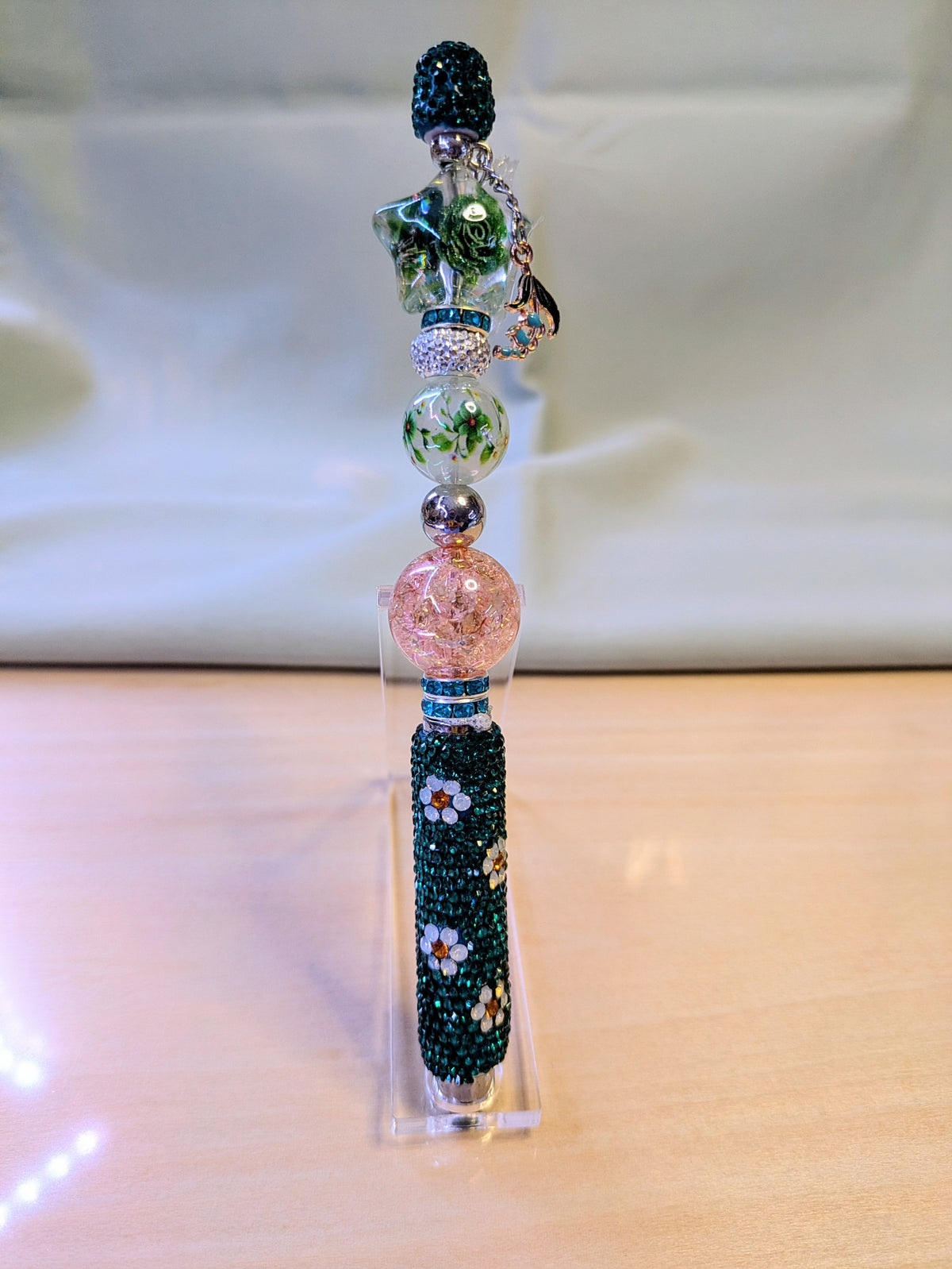 "Bling Bling Green Daisies" Stylus Pen