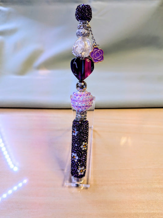 "Purple Hearts and Daisies"  Stylue Pen